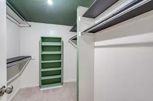 9910 Royal Ln, Dallas, TX 75231 - Photo 17