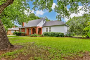 206 Ritchey St, Gainesville, TX 76240 - Photo 3