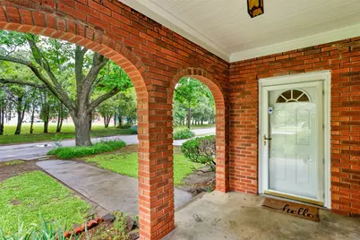 206 Ritchey Street, Gainesville, TX 76240 - Photo 5