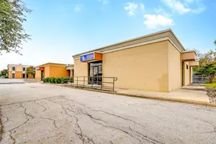 1340 S Main St, Grapevine, TX 76051 - Photo 1