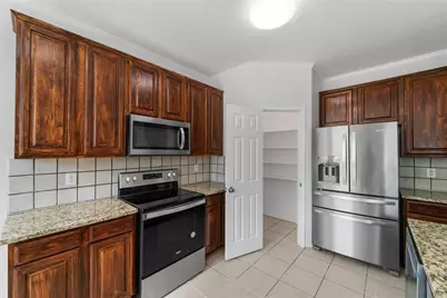 4506 Stirling Drive, Garland, TX 75043 - Photo 3