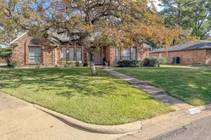 1500 Bowie Cir, Corsicana, TX 75110 - Photo 3