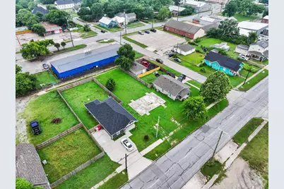 806 E Houston Street, Sherman, TX 75090 - Photo 5
