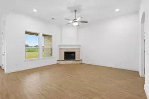 1366 Oleander Dr, Tolar, TX 76476 - Photo 15