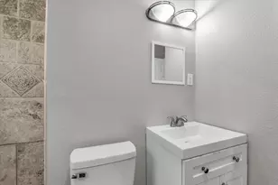 612 Dunbar St, Waco, TX 76704 - Photo 15