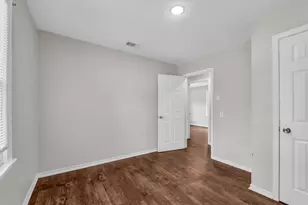 612 Dunbar St, Waco, TX 76704 - Photo 9