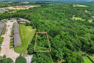 1230 N Armstrong Ave, Denison, TX 75020 - Photo 1