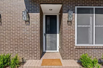 381 E Greenbriar Lane #501, Dallas, TX 75203 - Photo 31