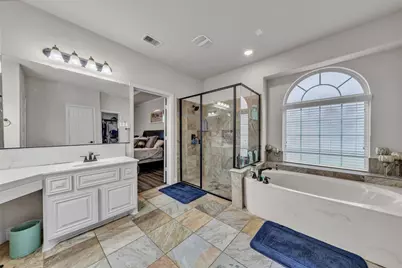 7235 Orillo, Grand Prairie, TX 75054 - Photo 15