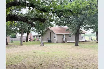 704 E 20th Street, Cisco, TX 76437 - Photo 5