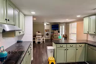 703 S Colorado St, Whitney, TX 76692 - Photo 15