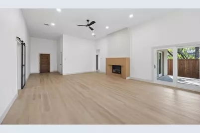 546 Roberts Run, Sherman, TX 75092 - Photo 5