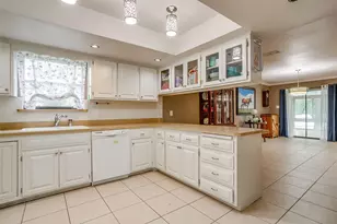 5103 N Highland Dr, Granbury, TX 76049 - Photo 13