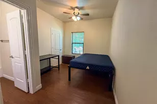 2410 S 2nd St, Waco, TX 76706 - Photo 13