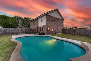101 Hollow Tree Dr, Red Oak, TX 75154 - Photo 3