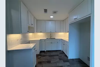 307 N 4th Street, Crandall, TX 75114 - Photo 7