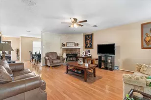 1298 Longleaf Dr, Cedar Hill, TX 75104 - Photo 3