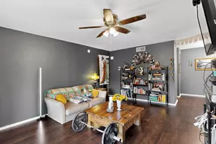 8109 Skillman St, Dallas, TX 75231 - Photo 5