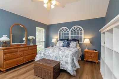 305 Chantilly Court, Hurst, TX 76054 - Photo 25