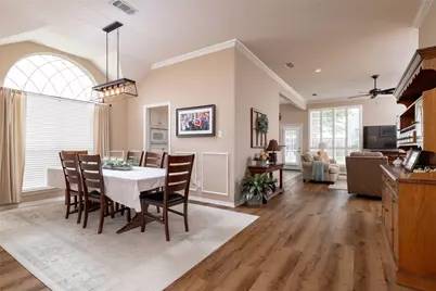 305 Chantilly Court, Hurst, TX 76054 - Photo 9