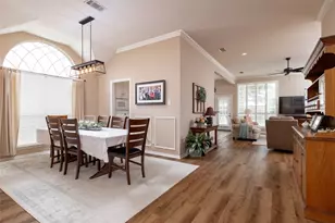 305 Chantilly Ct, Hurst, TX 76054 - Photo 9