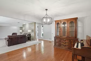 2608 Buckingham Dr, Denton, TX 76209 - Photo 11