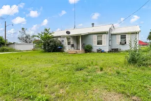 112 Woodlake Ln, Axtell, TX 76624 - Photo 5