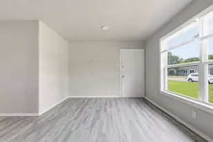 1310 Stone Dr, Irving, TX 75061 - Photo 7