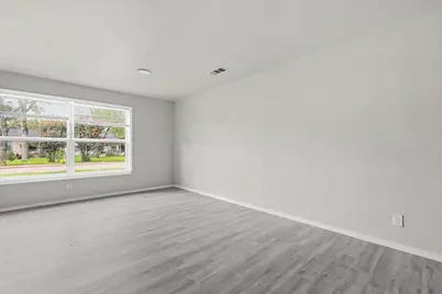 1310 Stone Drive, Irving, TX 75061 - Photo 11