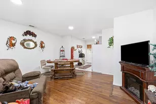 1306 Stone Dr, Irving, TX 75061 - Photo 5