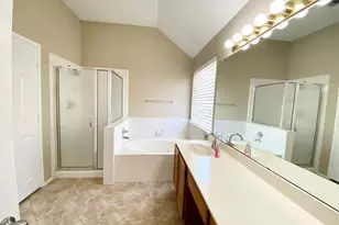813 Snapdragon Ln, Plano, TX 75075 - Photo 5