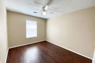 813 Snapdragon Ln, Plano, TX 75075 - Photo 9