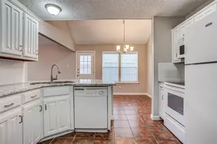 2124 Artherfield Dr, Carrollton, TX 75006 - Photo 7