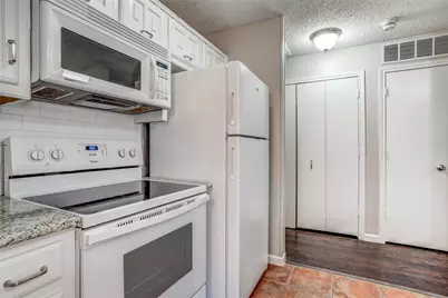 2124 Artherfield Drive, Carrollton, TX 75006 - Photo 9