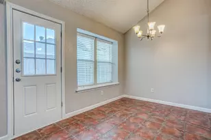 2124 Artherfield Dr, Carrollton, TX 75006 - Photo 11