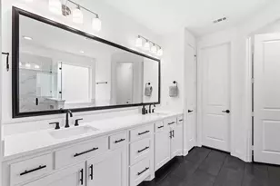 10720 Canoe Dr, Irving, TX 75019 - Photo 19