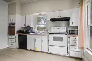 4670 Texas Hwy 49, Mt Pleasant, TX 75455 - Photo 13