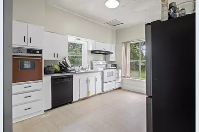 4670 Texas Highway 49, Mt Pleasant, TX 75455 - Photo 11