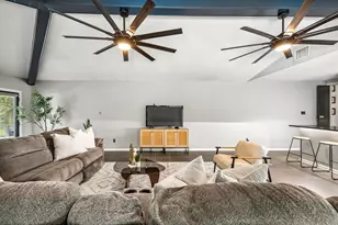 3040 Selma Ln, Farmers Branch, TX 75234 - Photo 11