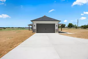 3764 County Rd 424, Cleburne, TX 76031 - Photo 3
