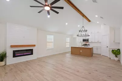 924 Church Avenue, Waco, TX 76706 - Photo 7
