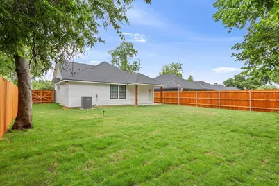 924 Church Avenue, Waco, TX 76706 - Photo 21
