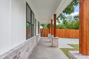924 Church Ave, Waco, TX 76706 - Photo 3