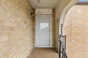 6032 Westridge Ln, Fort Worth, TX 76116 - Photo 3
