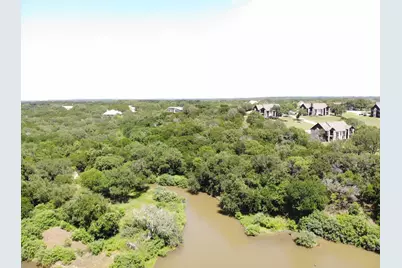 404 Heartwood Circle, Whitney, TX 76692 - Photo 3