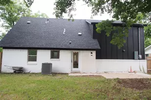 1703 Foster Dr, Arlington, TX 76012 - Photo 27