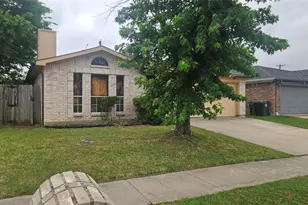 714 Charles City Dr, Arlington, TX 76018 - Photo 1