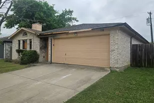 714 Charles City Dr, Arlington, TX 76018 - Photo 3