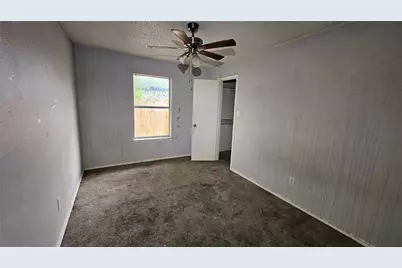 714 Charles City Drive, Arlington, TX 76018 - Photo 7