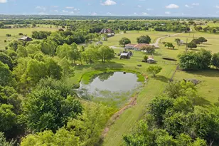4736 St Leger Dr, Cleburne, TX 76033 - Photo 3